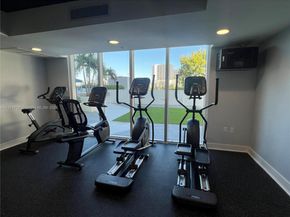 1871 NW S River Dr 1402, Miami FL 33125