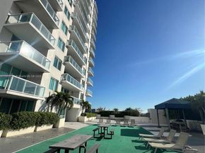 1871 NW S River Dr 1402, Miami FL 33125