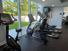 1871 NW S River Dr 1402, Miami FL 33125