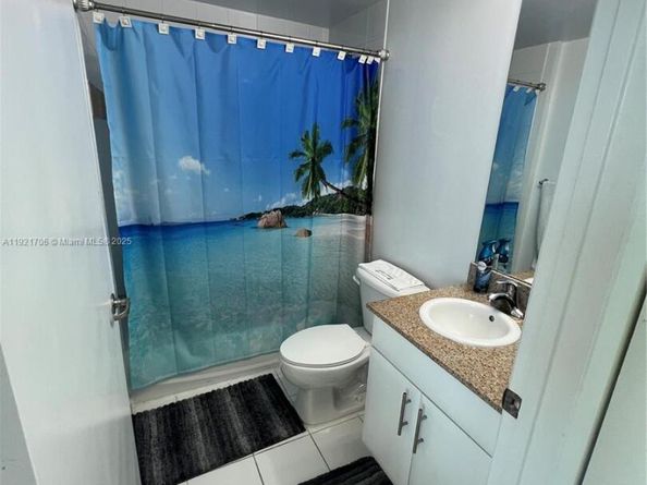 1871 NW S River Dr 1402, Miami FL 33125