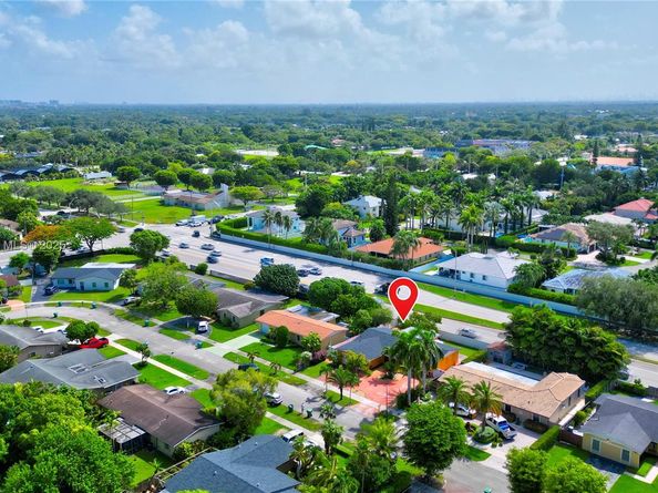 7315 SW 127th Ct, Miami FL 33183