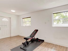 7315 SW 127th Ct, Miami FL 33183
