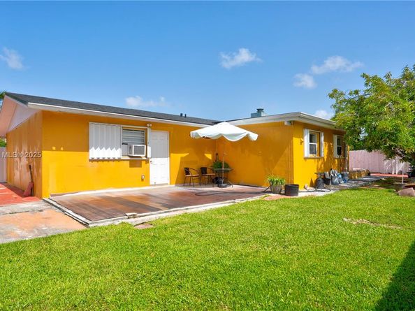 7315 SW 127th Ct, Miami FL 33183