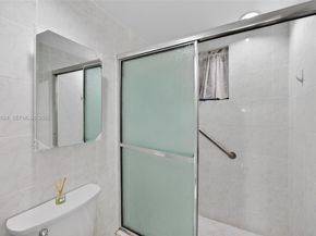 3181 SW 13th St 416, Miami FL 33145