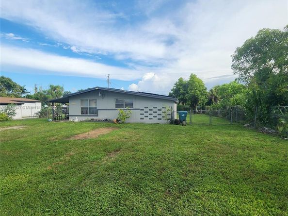 11520 SW 136th St, Miami FL 33176