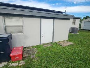 11520 SW 136th St, Miami FL 33176