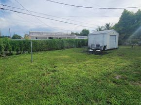 11520 SW 136th St, Miami FL 33176