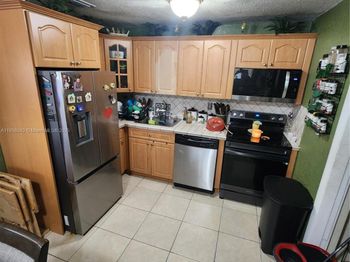 11520 SW 136th St