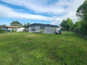 11520 SW 136th St, Miami FL 33176