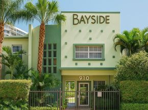 910 Bay Dr 29, Miami Beach FL 33141