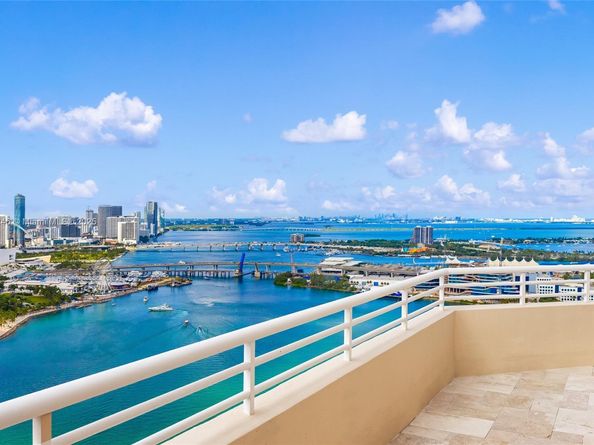 808 Brickell Key Dr 3901, Miami FL 33131
