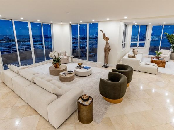 808 Brickell Key Dr 3901, Miami FL 33131