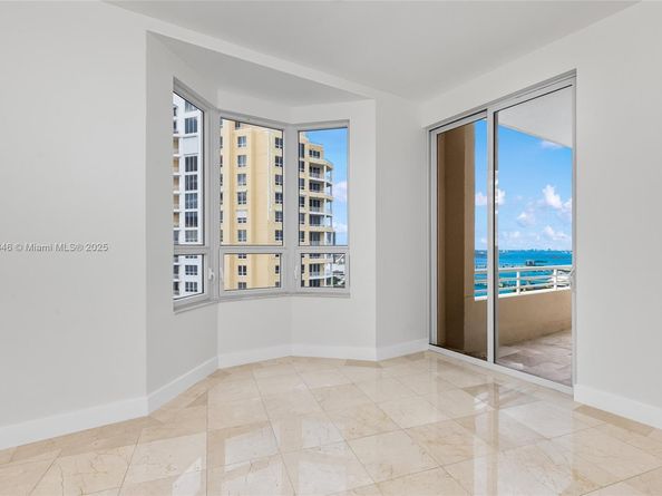 808 Brickell Key Dr 3901, Miami FL 33131