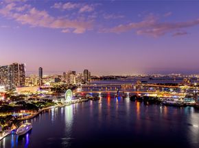 808 Brickell Key Dr 3901, Miami FL 33131