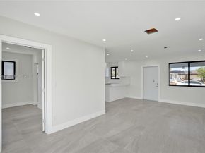 10100 SW 38th Ter, Miami FL 33165