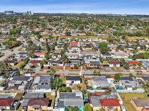 10100 SW 38th Ter, Miami FL 33165