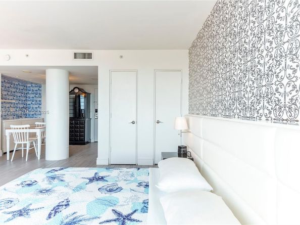 1100 West Ave 1515, Miami Beach FL 33139