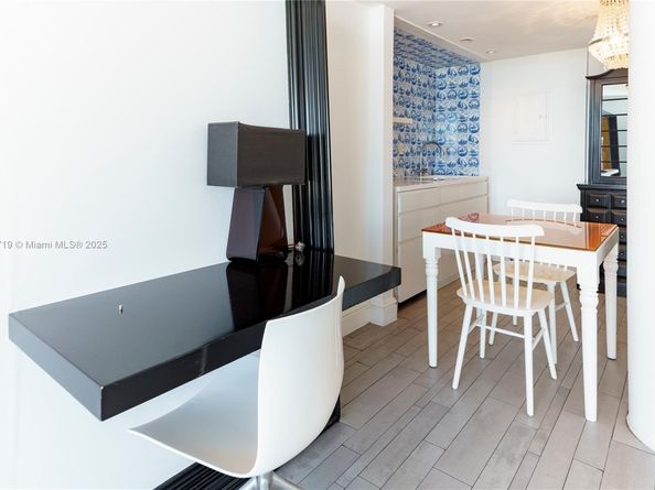 1100 West Ave 1515, Miami Beach FL 33139