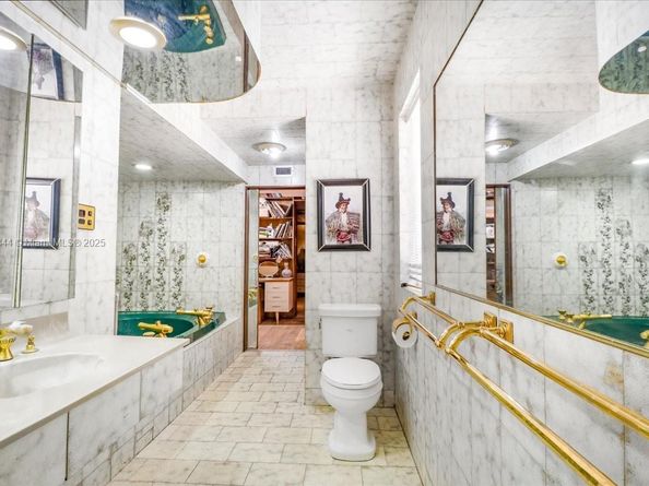 5900 NE 5th Ave, Miami FL 33137