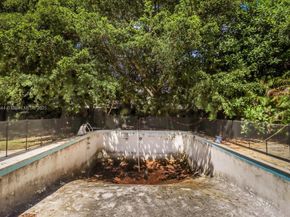 5900 NE 5th Ave, Miami FL 33137