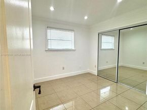 17255 SW 95th Ave 101, Palmetto Bay FL 33157