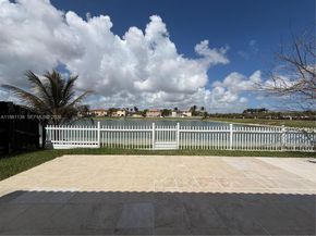 4045 NE 15th St, Homestead FL 33033