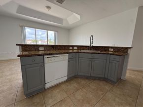 4045 NE 15th St, Homestead FL 33033