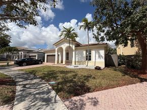 4045 NE 15th St, Homestead FL 33033