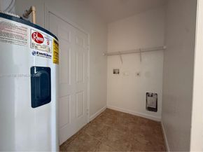 4045 NE 15th St, Homestead FL 33033