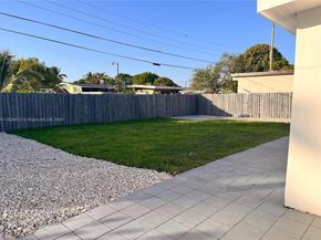 1321 NE 43rd Ct, Pompano Beach FL 33064