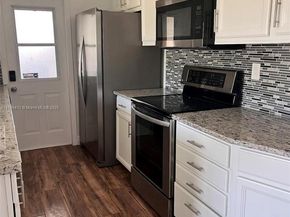 1321 NE 43rd Ct, Pompano Beach FL 33064
