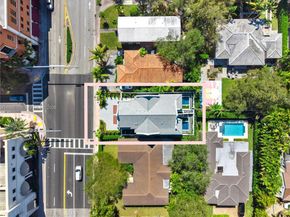 2710 S Le Jeune Rd, Coral Gables FL 33134