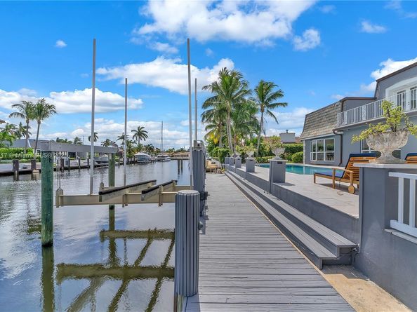 4440 NE 23rd Ave, Lighthouse Point FL 33064