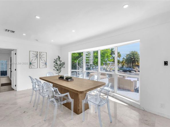 4440 NE 23rd Ave, Lighthouse Point FL 33064