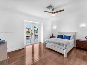 4440 NE 23rd Ave, Lighthouse Point FL 33064