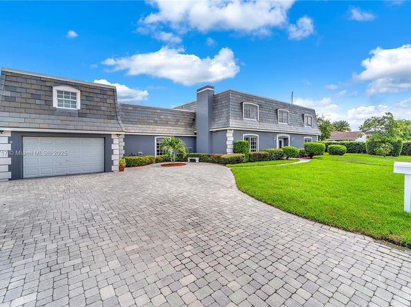 4440 NE 23rd Ave, Lighthouse Point FL 33064