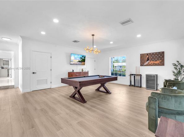 4440 NE 23rd Ave, Lighthouse Point FL 33064