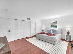 4440 NE 23rd Ave, Lighthouse Point FL 33064