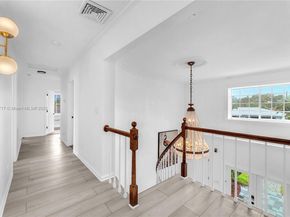 4440 NE 23rd Ave, Lighthouse Point FL 33064