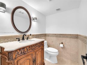 4440 NE 23rd Ave, Lighthouse Point FL 33064