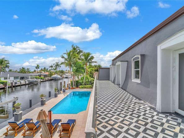 4440 NE 23rd Ave, Lighthouse Point FL 33064