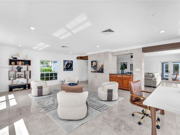 4440 NE 23rd Ave, Lighthouse Point FL 33064