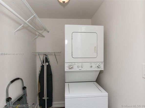 611 11th St 104, Miami Beach FL 33139