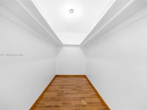 2841 NE 163rd  St 215, North Miami Beach FL 33160
