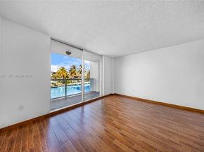 2841 NE 163rd  St 215, North Miami Beach FL 33160