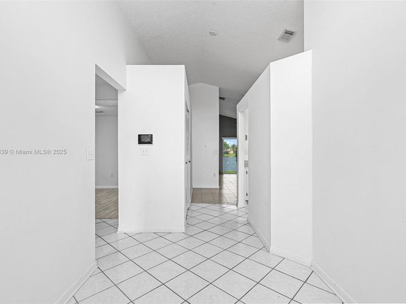 9917 W Elm Ln, Miramar FL 33025