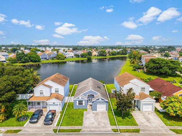 9917 W Elm Ln, Miramar FL 33025