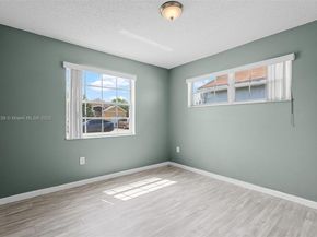 9917 W Elm Ln, Miramar FL 33025