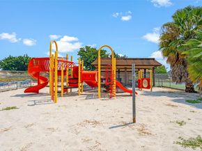 9917 W Elm Ln, Miramar FL 33025