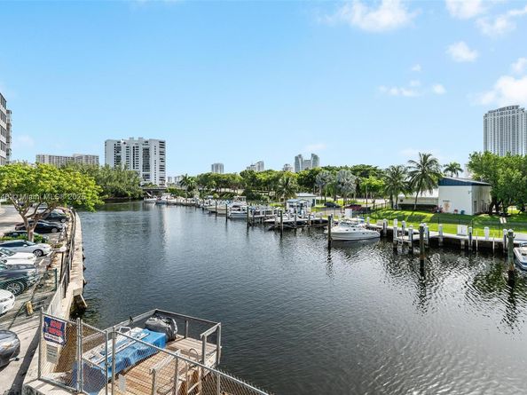 Undisclosed Address #A11857546, Hallandale Beach FL 33009